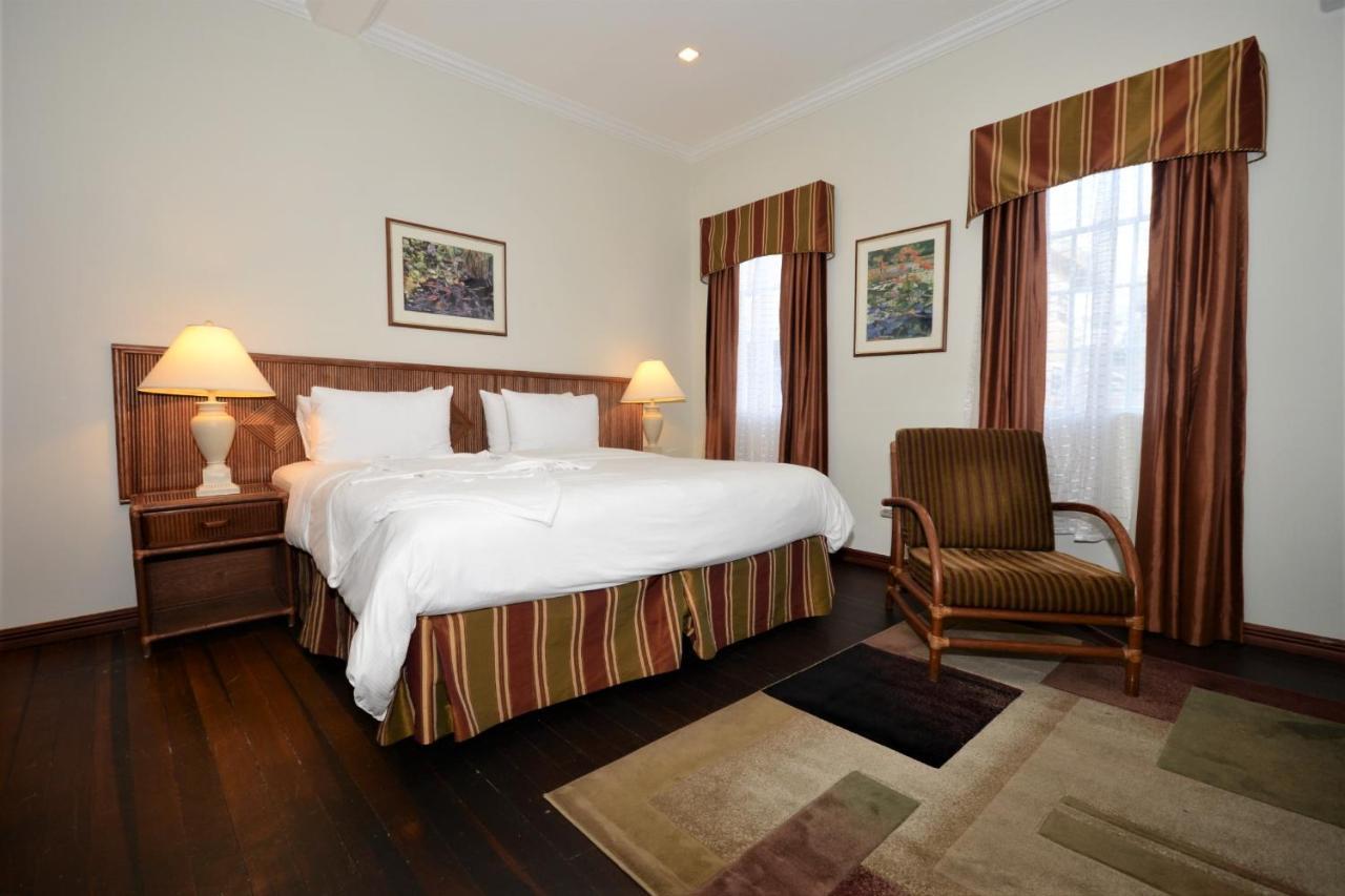 Cara Lodge Hotel Τζώρτζταουν Εξωτερικό φωτογραφία