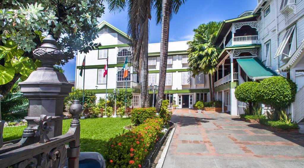 Cara Lodge Hotel Τζώρτζταουν Εξωτερικό φωτογραφία