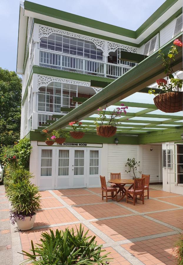 Cara Lodge Hotel Τζώρτζταουν Εξωτερικό φωτογραφία